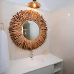 - Maria Alva